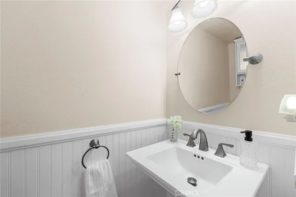 $630,000 | 5447 Twin Lakes Drive, Cypress, CA 90630