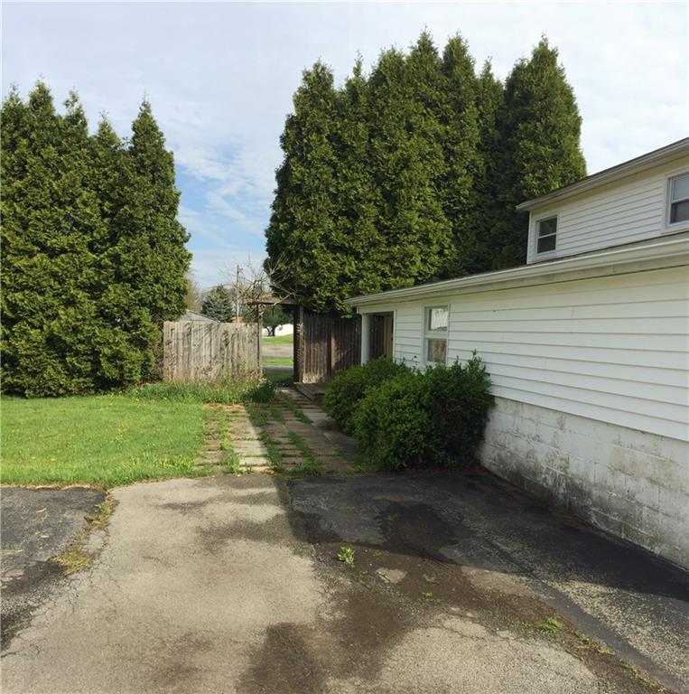 3552 Ellwood Road New Castle, PA 16101 - Photo 10 of 14
