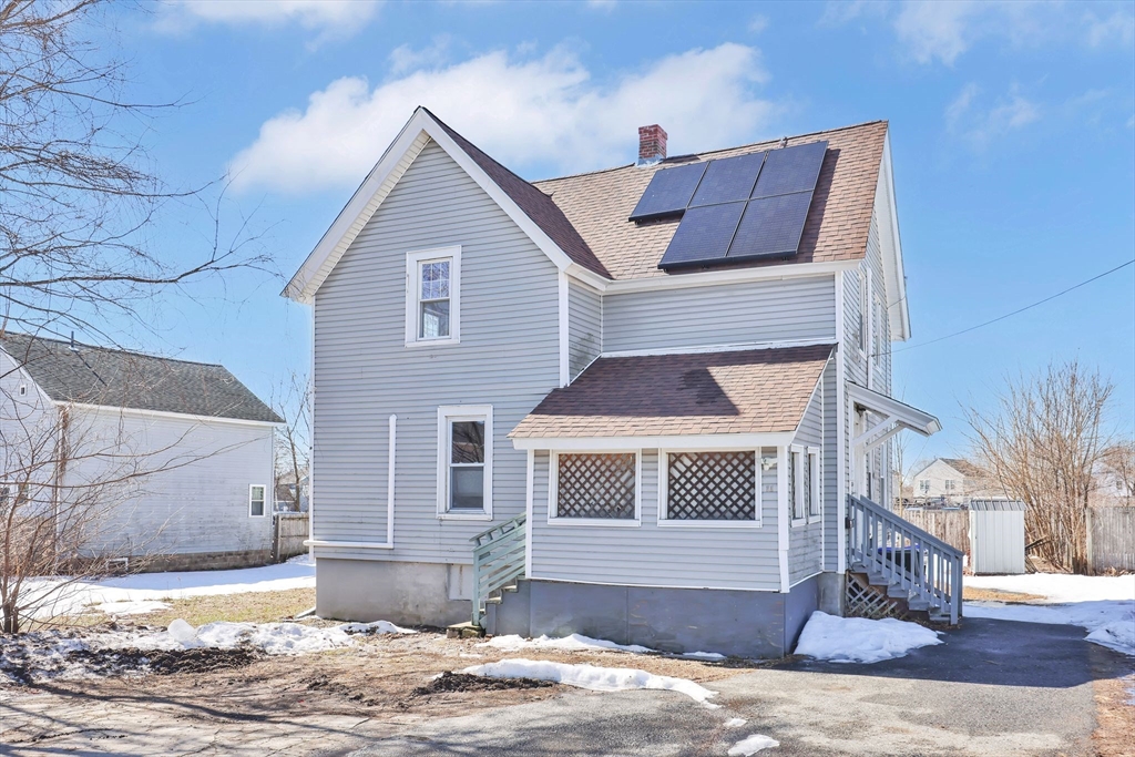 10 Hemlock Court Springfield, MA 01105 - Photo 1 of 23