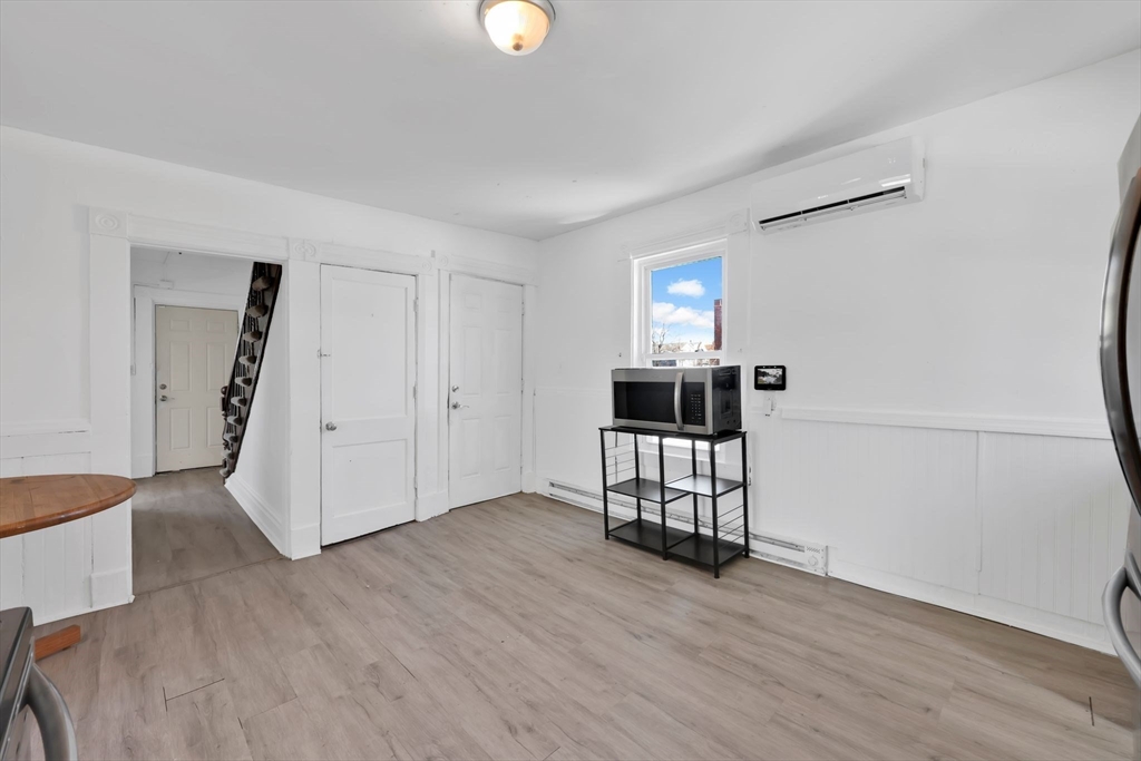 10 Hemlock Court Springfield, MA 01105 - Photo 15 of 23