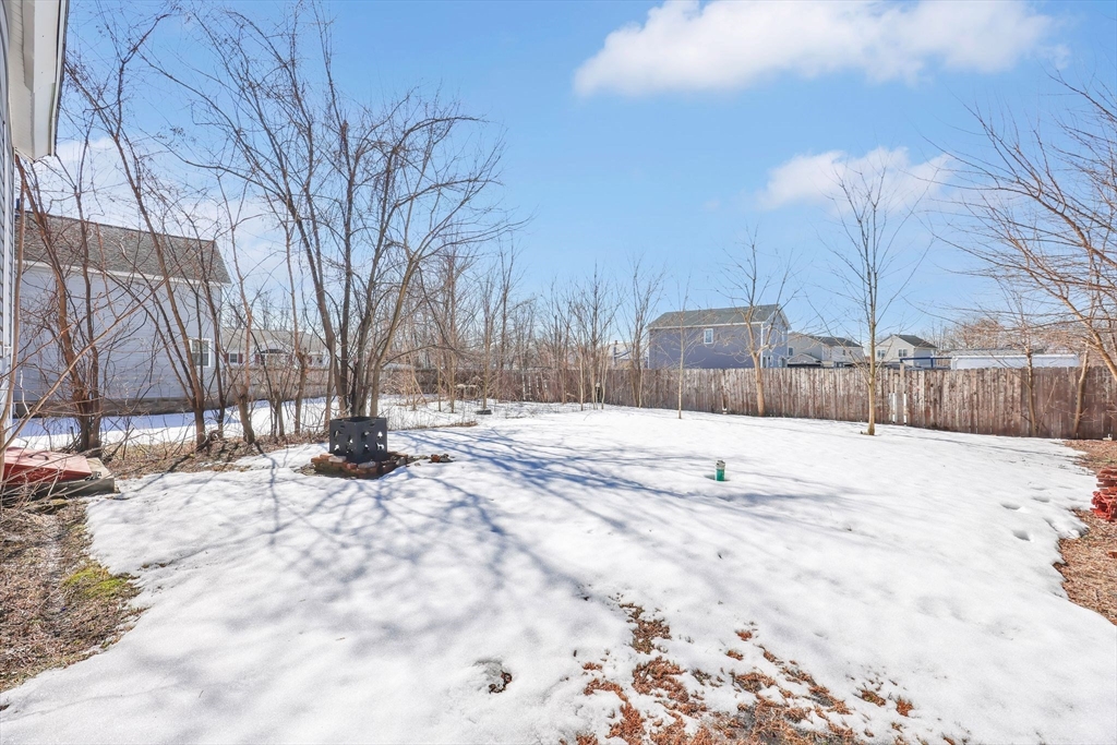 10 Hemlock Court Springfield, MA 01105 - Photo 22 of 23