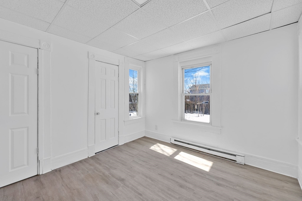 10 Hemlock Court Springfield, MA 01105 - Photo 10 of 23