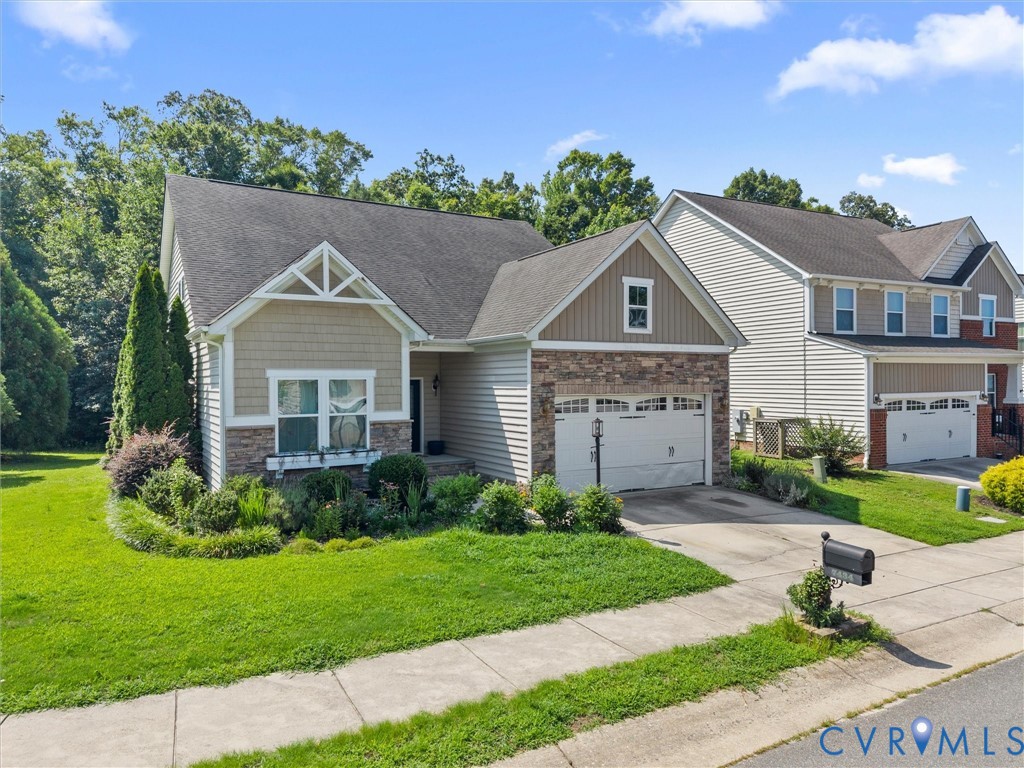 7434 South Franklins Way Quinton, VA 23141 - Photo 30 of 31 Exterior featuring a combination of horizontal sid