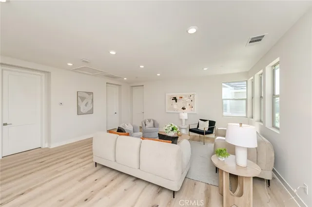 $3,390,000 | 56 Chasma, Irvine, CA 92618