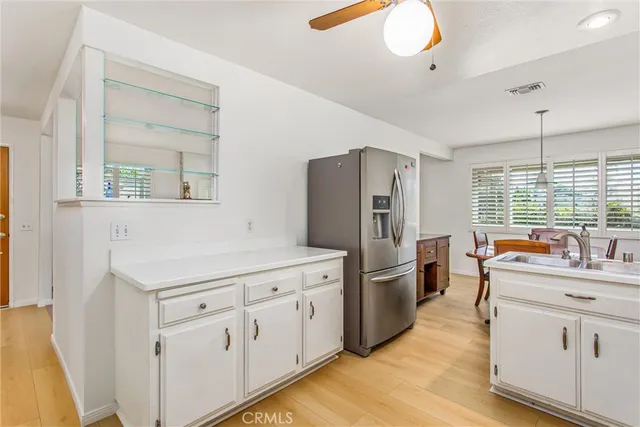 $333,999 | 199 Summit View Drive, Unit E, Calimesa, CA 92320