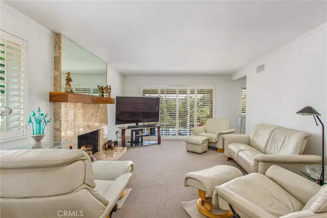 $333,999 | 199 Summit View Drive, Unit E, Calimesa, CA 92320