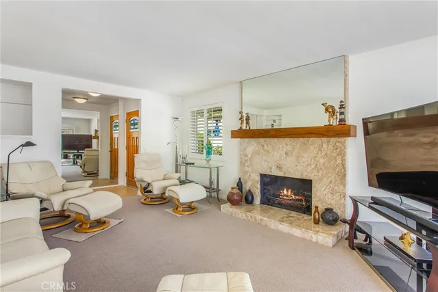 $333,999 | 199 Summit View Drive, Unit E, Calimesa, CA 92320