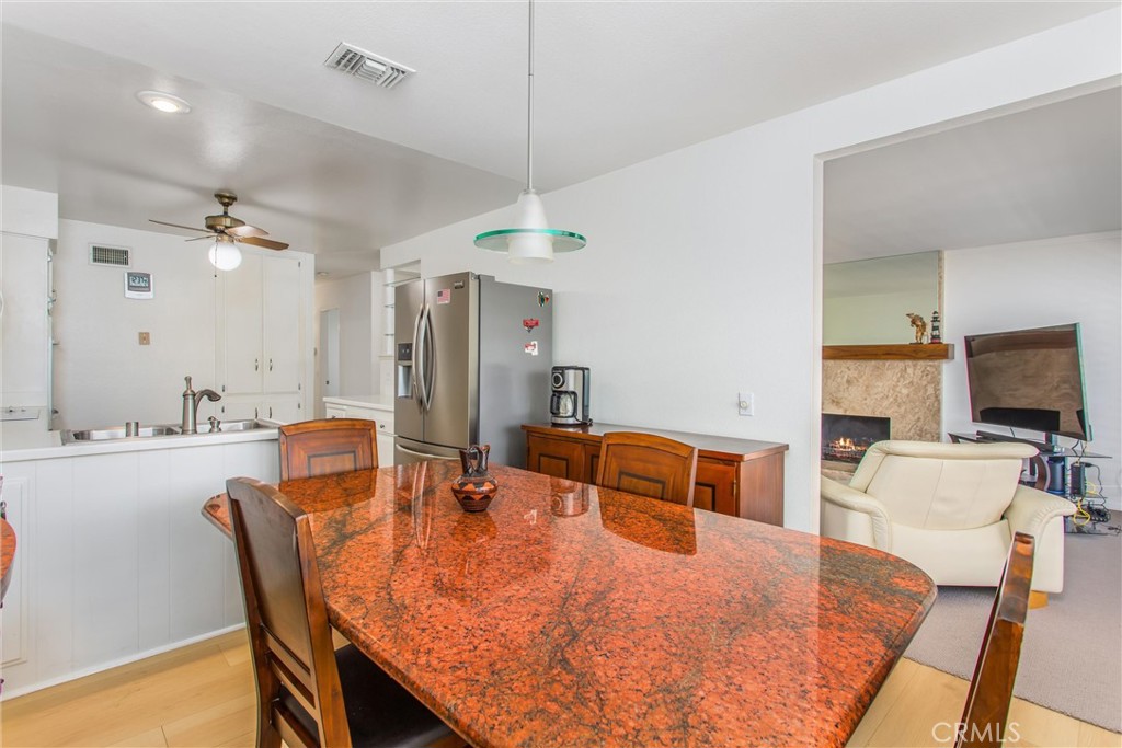 199 Summit View Drive, Unit E Calimesa, CA 92320 - Photo 10 of 31