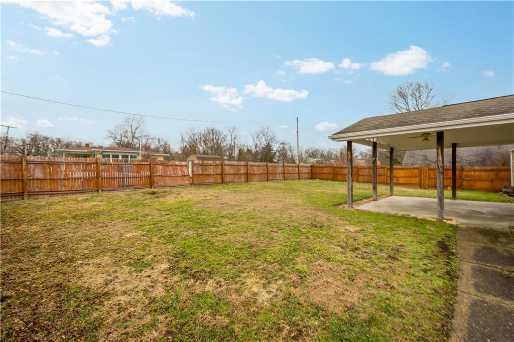 112 Washington Avenue Midway, PA 15060 - Photo 26 of 33 a view of a indoor swimming pool