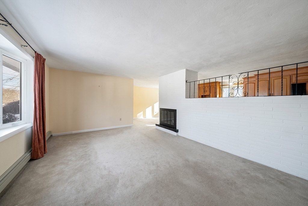 15 Alida Road Braintree, MA 02184 - Photo 2 of 25