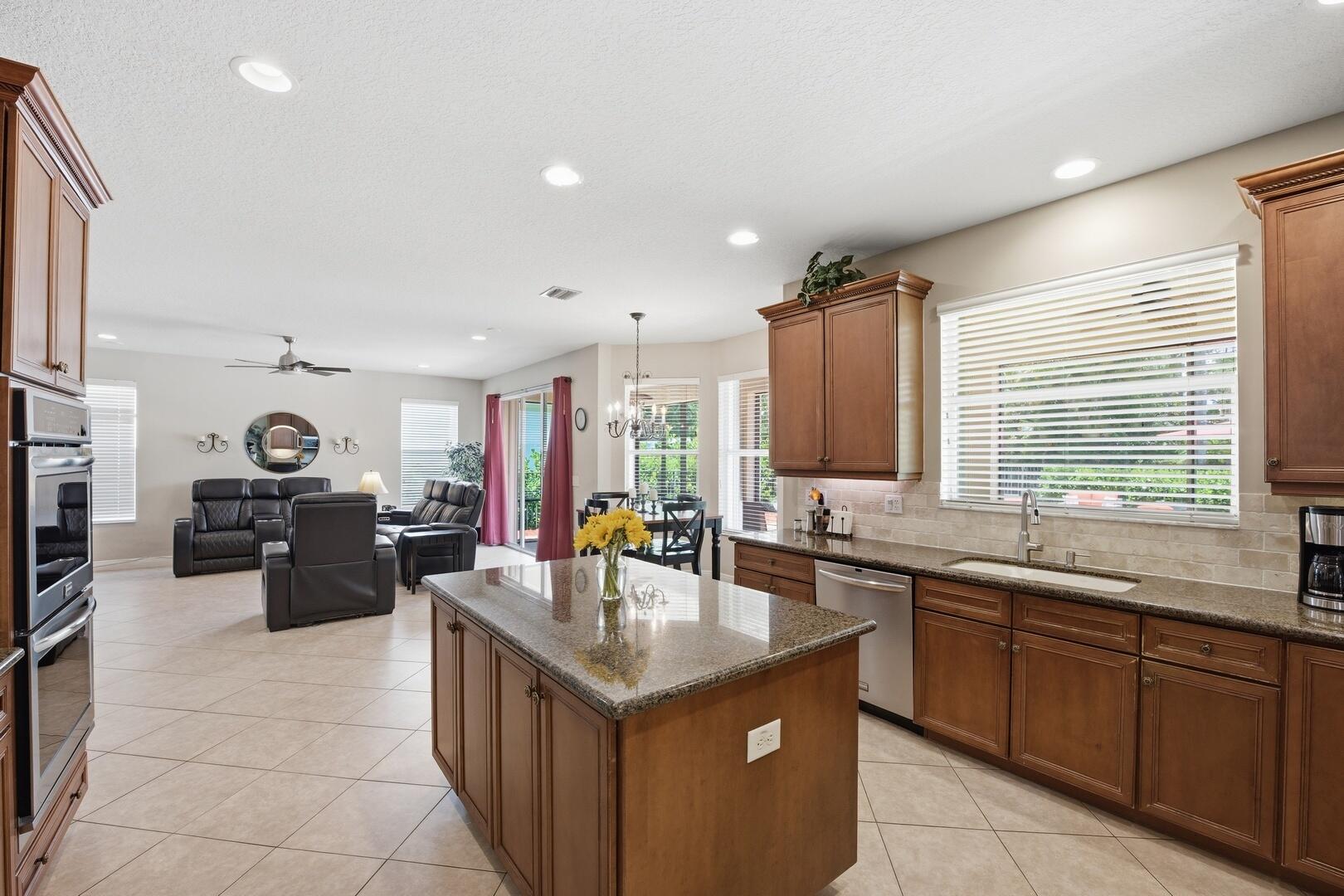 11161 Sunset Ridge Circle Boynton Beach, FL 33473 - Photo 11 of 71 Natural Light