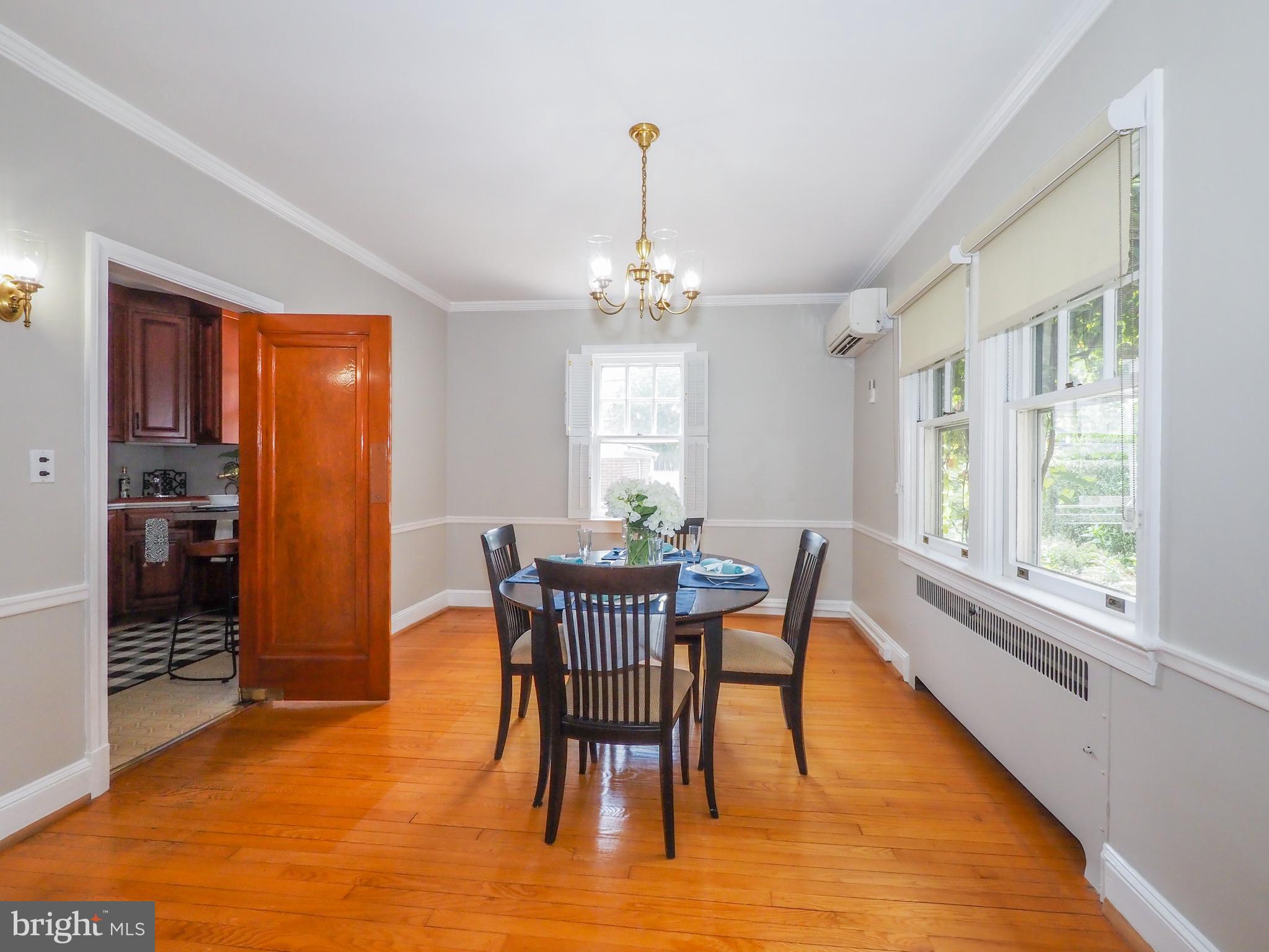 409 Hopkins Road Baltimore, MD 21212 - Photo 22 of 56 Dining Room