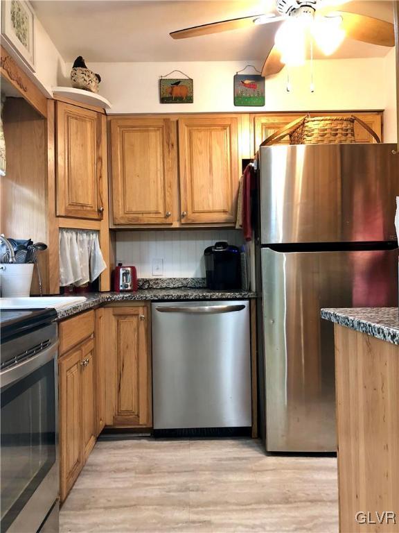 2033 Butztown Road Bethlehem, PA 18017 - Photo 4 of 21 Gallery Image 4