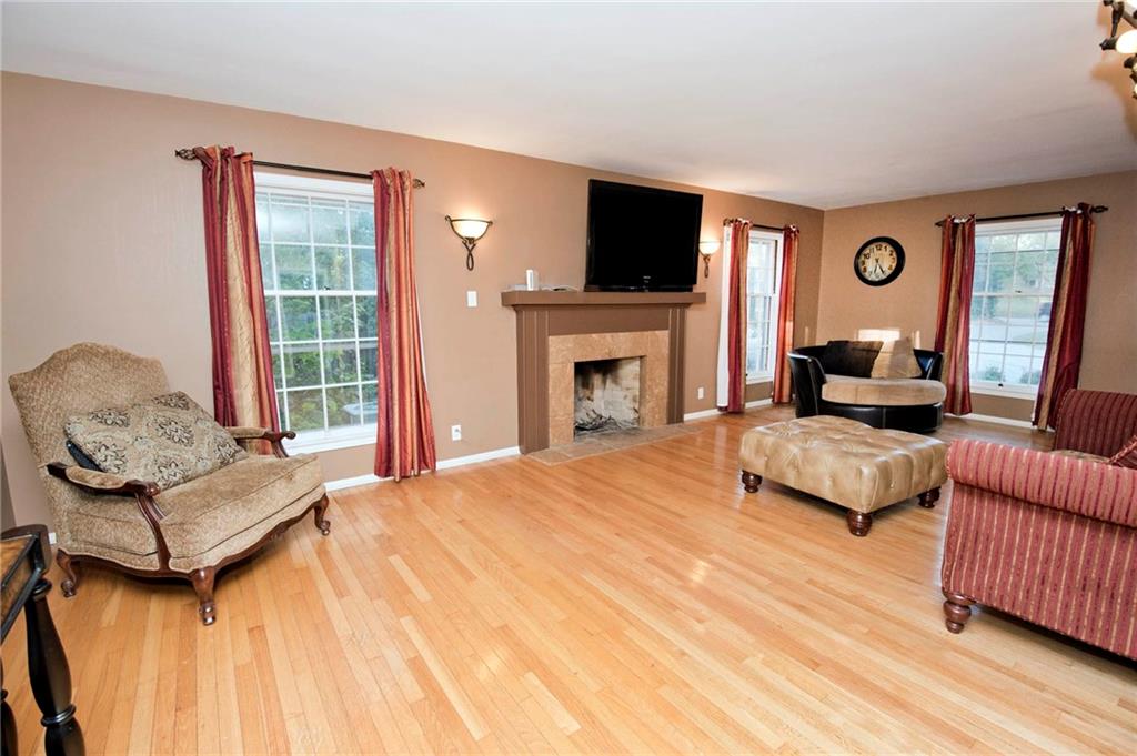 6230 Dean Road Indianapolis, IN 46220 - Photo 8 of 23 Gallery Image 8