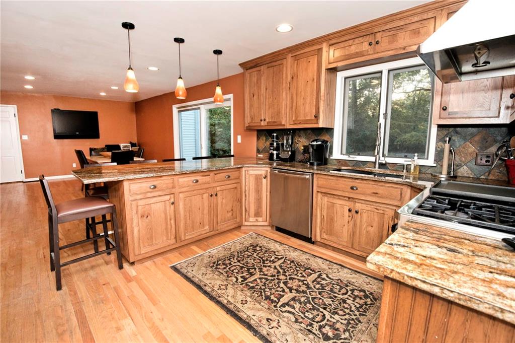 6230 Dean Road Indianapolis, IN 46220 - Photo 9 of 23 Gallery Image 9