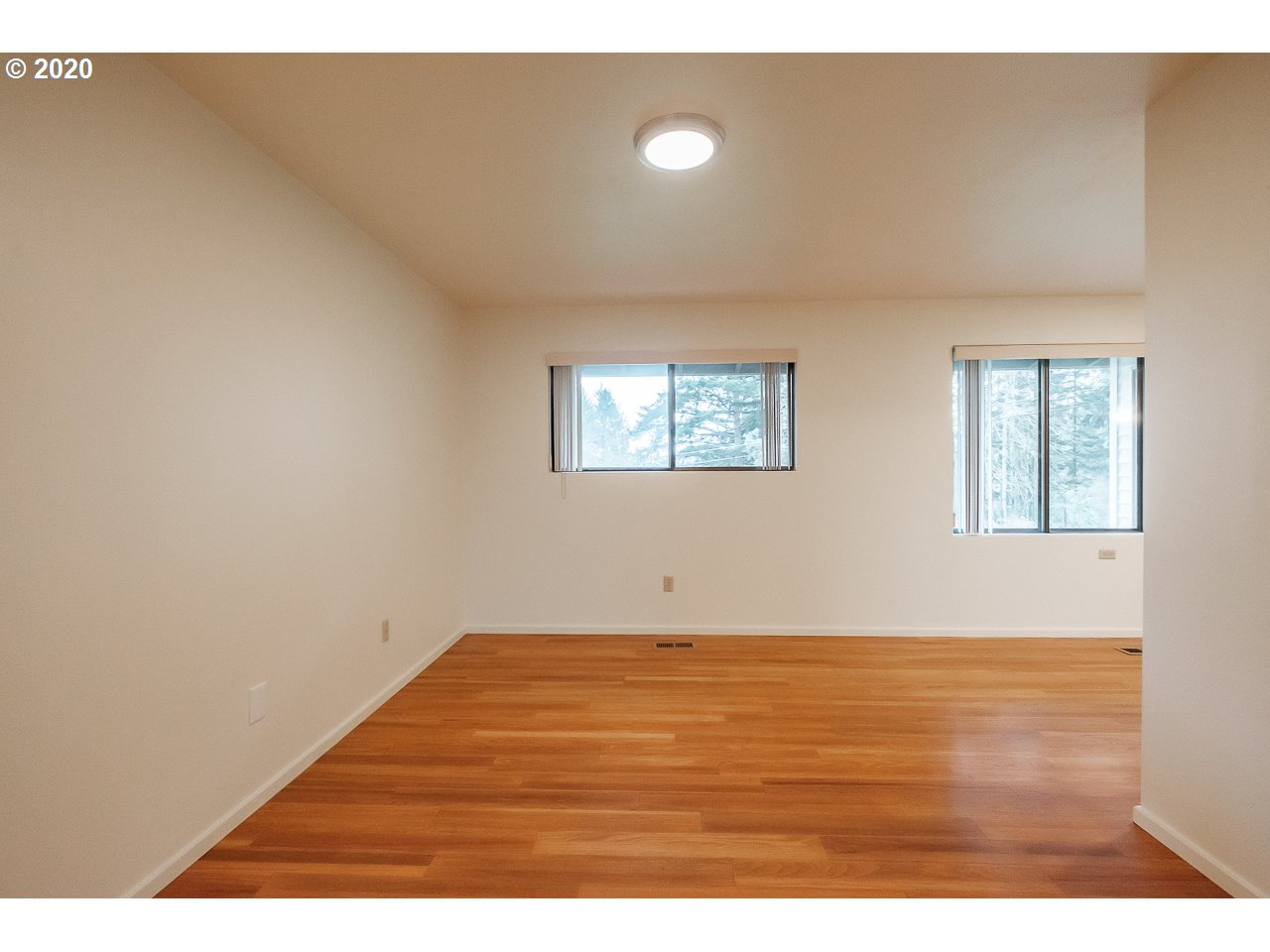 30484 Ty Valley Road Lebanon, OR 97355 - Photo 12 of 32 Gallery Image 12
