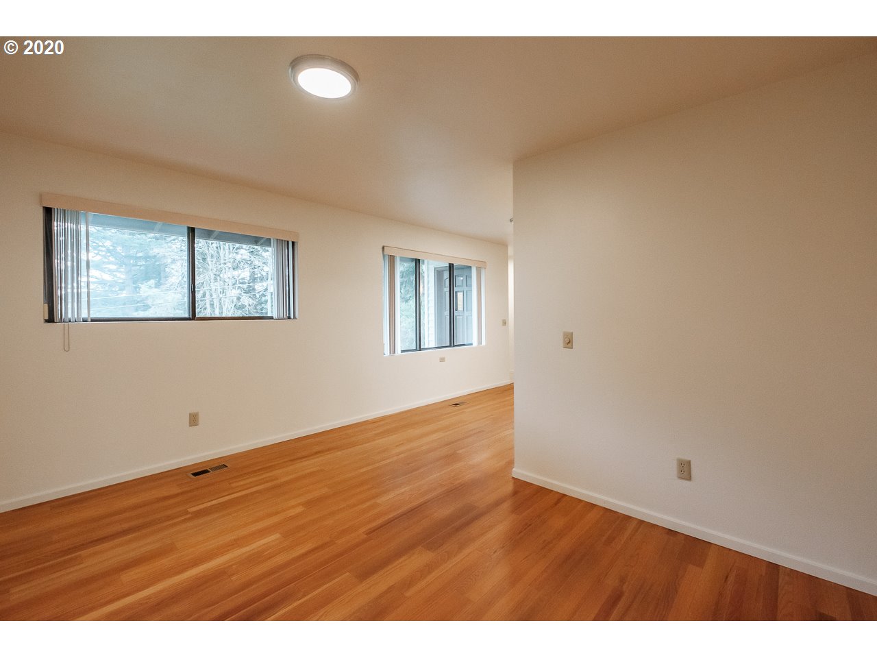 30484 Ty Valley Road Lebanon, OR 97355 - Photo 13 of 32 Gallery Image 13