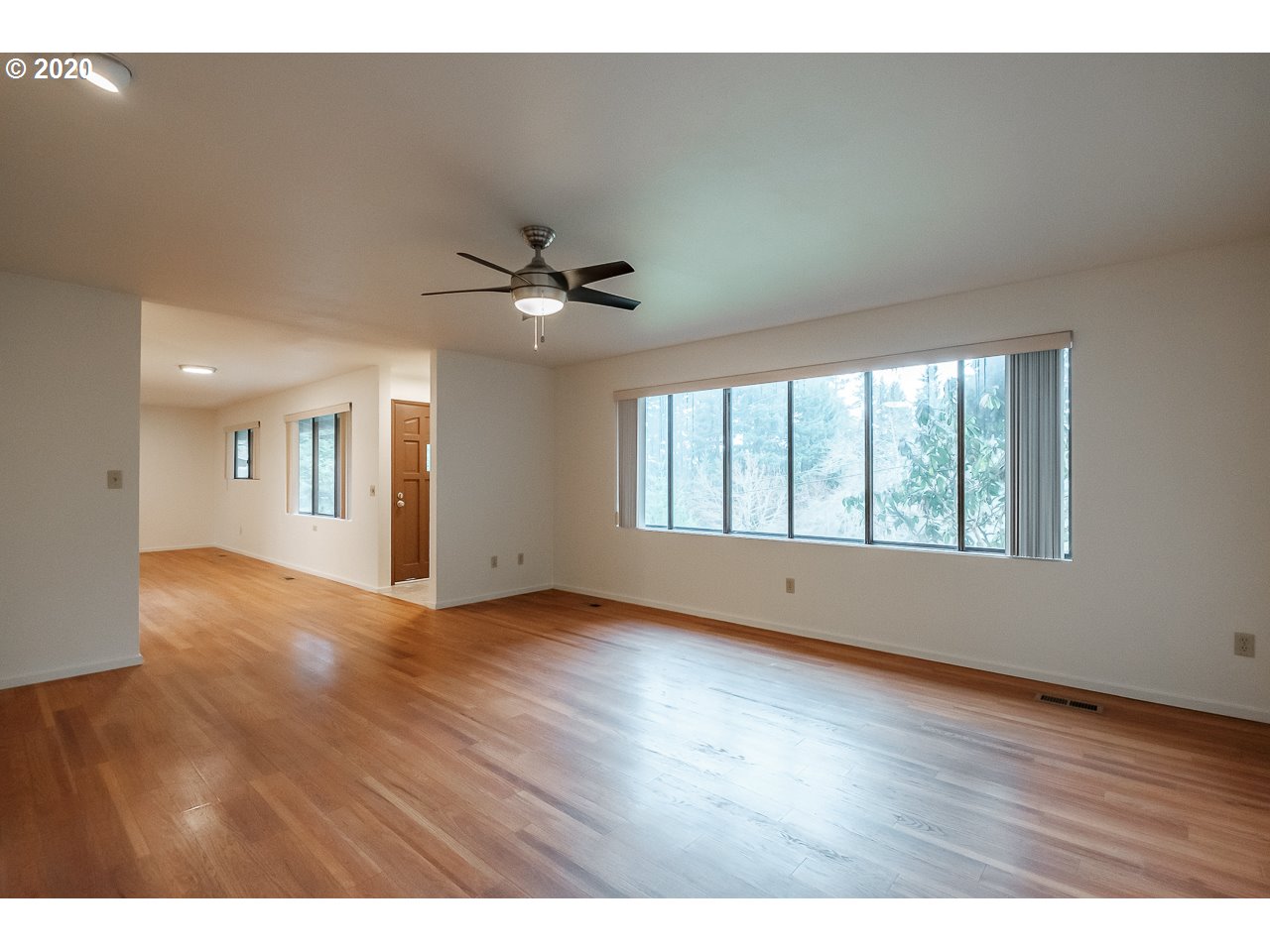 30484 Ty Valley Road Lebanon, OR 97355 - Photo 10 of 32 Gallery Image 10