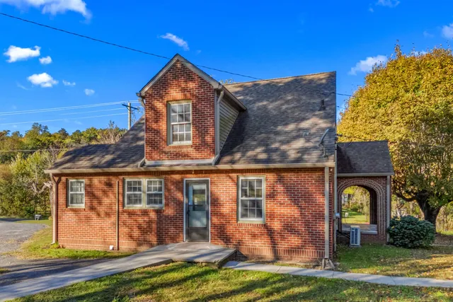 $385,000 | 1575 Thompson Creek Road, Morristown, TN 37813