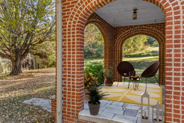 $385,000 | 1575 Thompson Creek Road, Morristown, TN 37813