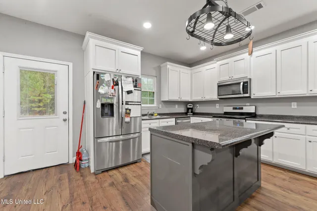 $269,000 | 148 Cochran Road, Lucedale, MS 39452