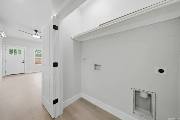 $1,200 | 1225 Burnet Street, Unit 102, San Antonio, TX 78202