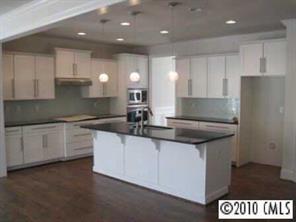 4246 Birkshire Heights Fort Mill, SC 29708 - Photo 2 of 8 Gallery Image 2