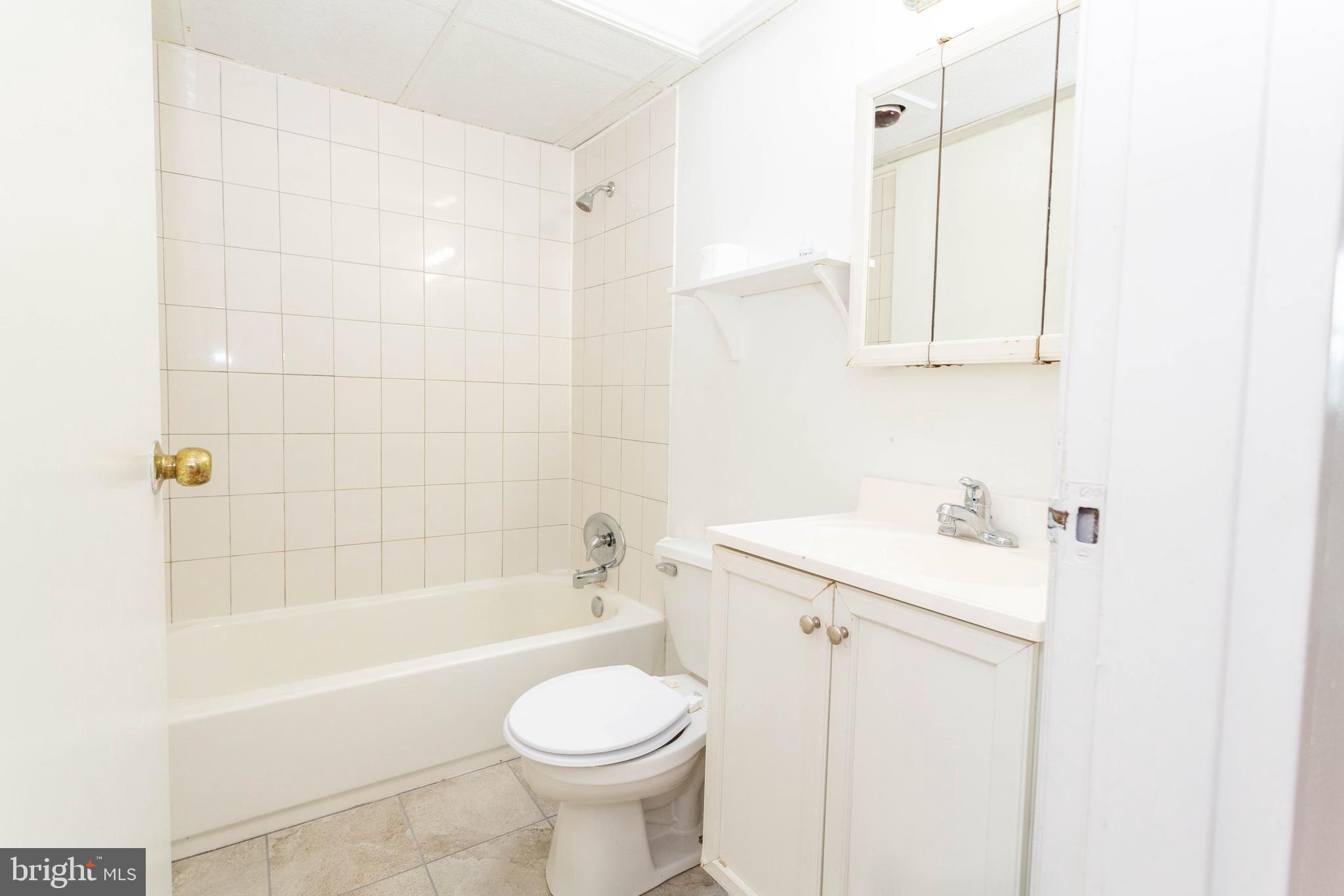 7383 Edsworth Road Baltimore, MD 21222 - Photo 15 of 22