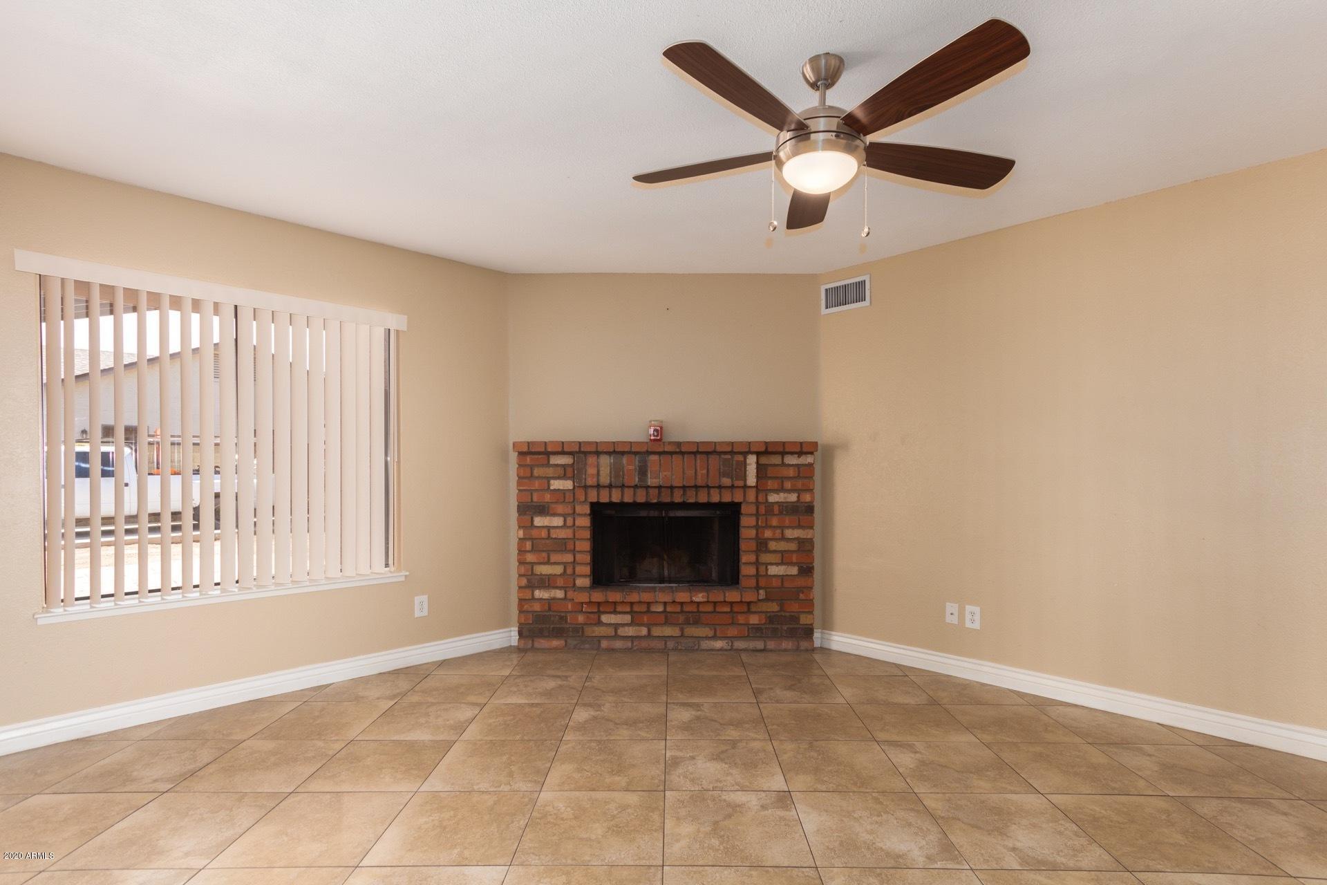 1729 East Apollo Road Phoenix, AZ 85042 - Photo 9 of 26 0009-Apollo (9)