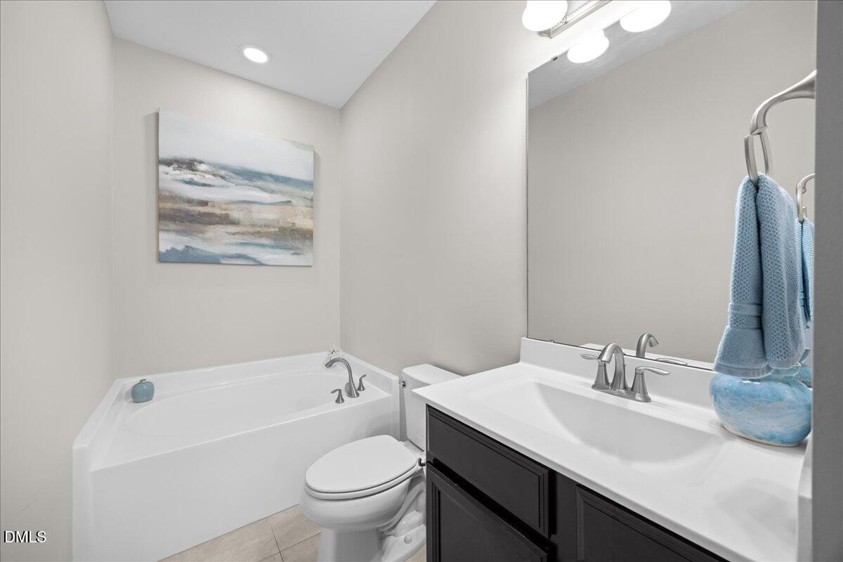690 Wickham Ridge Road Apex, NC 27539 - Photo 16 of 23 17