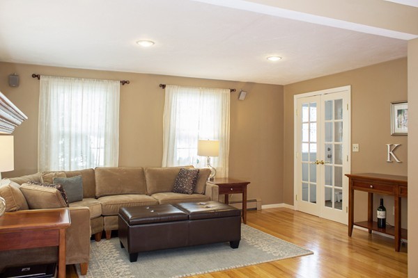 23 Longmeadow Road Norfolk, MA 02056 - Photo 13 of 30 Gallery Image 13