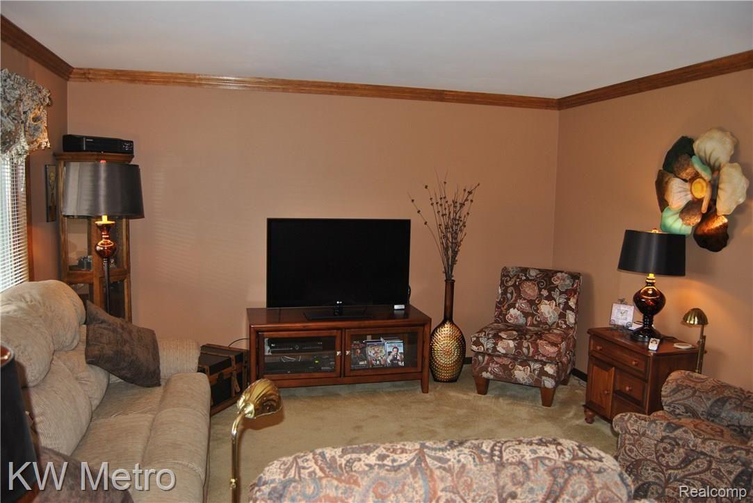 906 Riley Center Road Memphis, MI 48041 - Photo 11 of 29 DSC_0017.JPG
