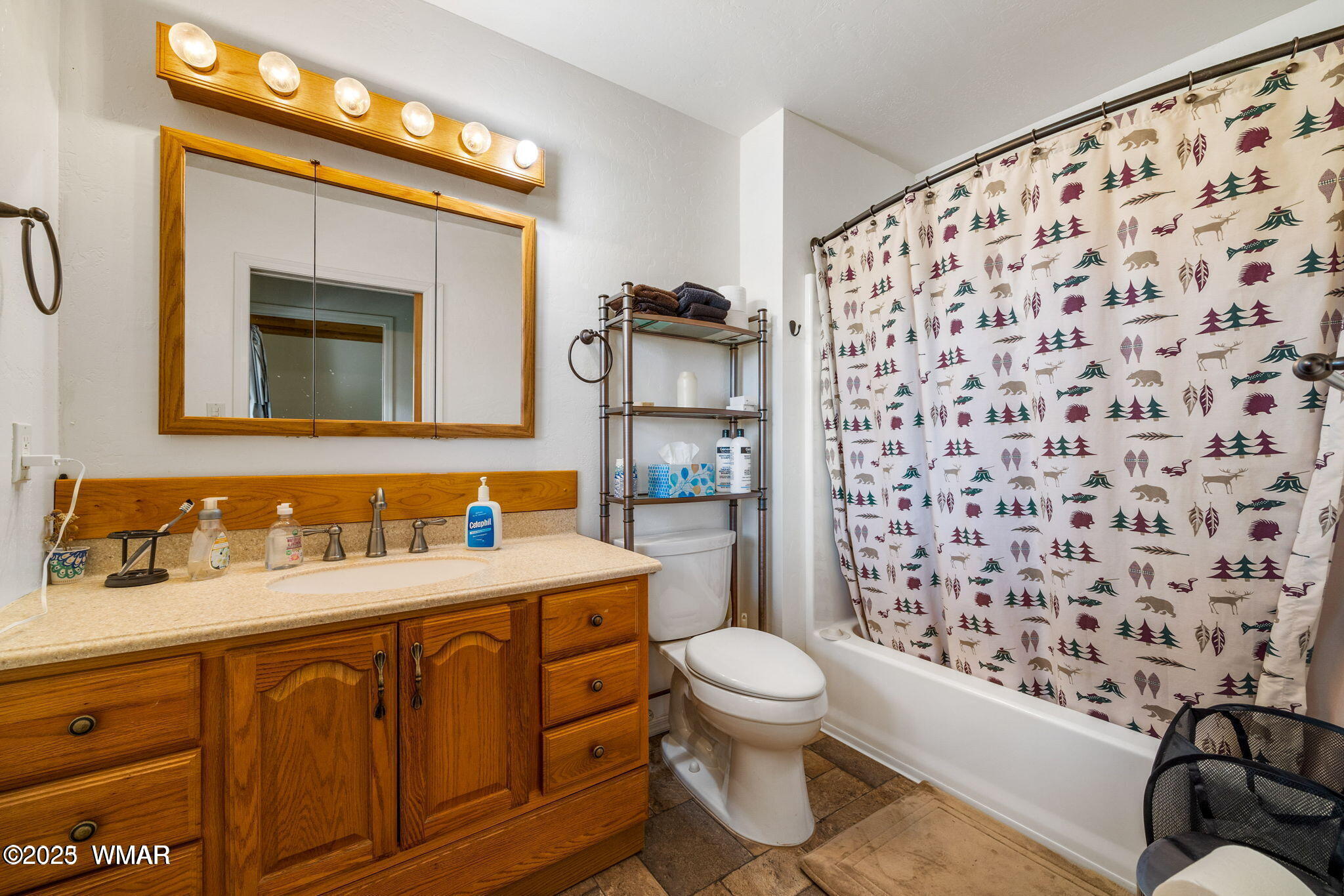 2 N2261 Alpine, AZ 85920 - Photo 22 of 33 hall bathroom