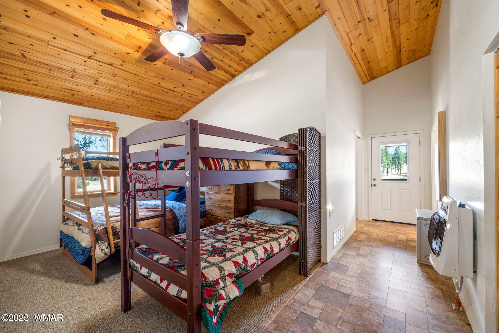 2 N2261 Alpine, AZ 85920 - Photo 23 of 33 open room