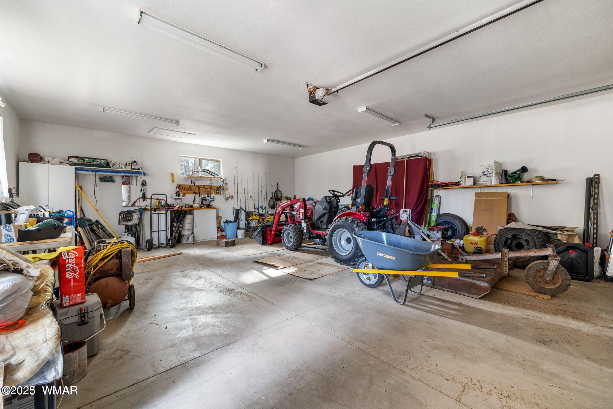 2 N2261 Alpine, AZ 85920 - Photo 31 of 33 inside garage