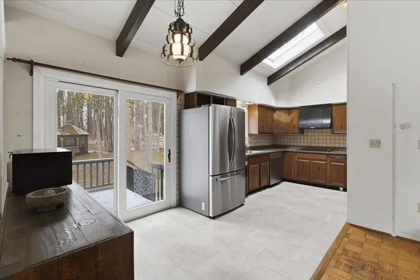 $379,900 | 93 Russett Drive, Bennington, VT 05201