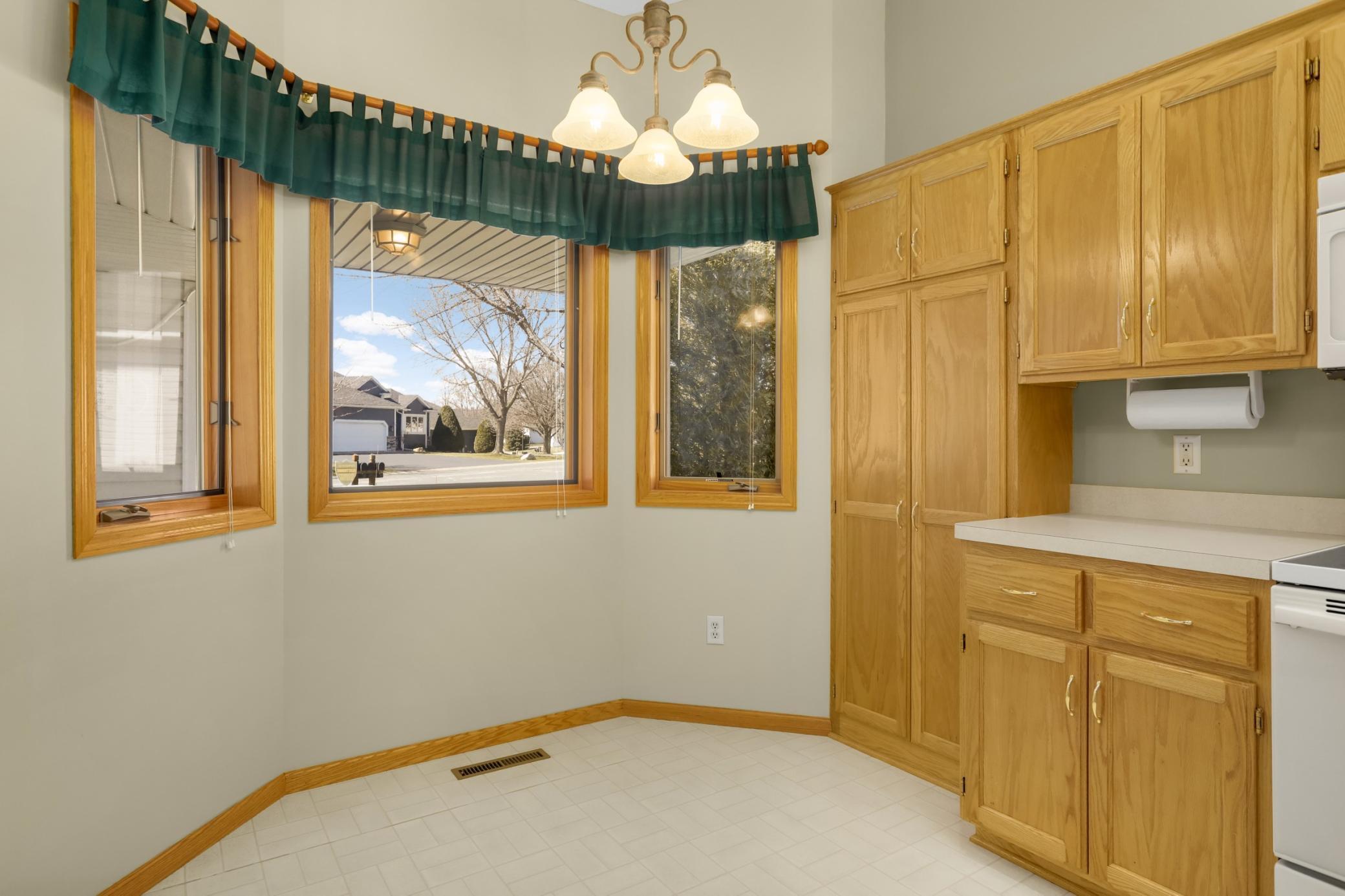 501 Buffalo Run Road Buffalo, MN 55313 - Photo 7 of 27