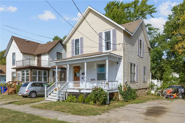 $99,900 | 334 West Oak Orchard Street, Shelby, NY 14103
