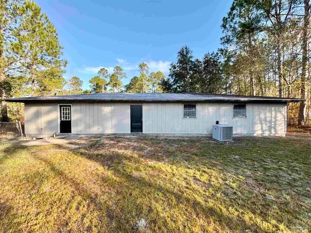 $200,000 | 8163 Blackwater Drive, Milton, FL 32583