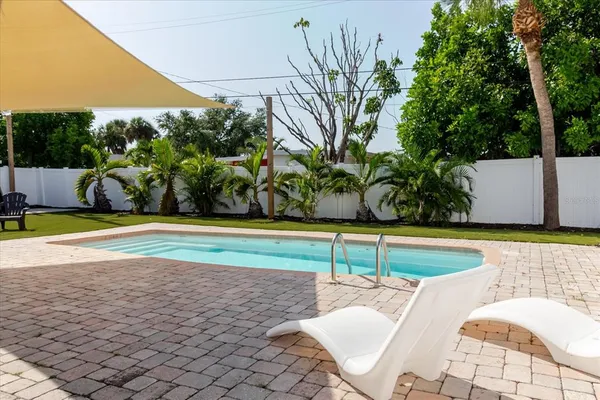 $6,000 | 411 87th Avenue, St. Pete Beach, FL 33706