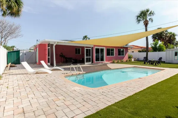 $6,000 | 411 87th Avenue, St. Pete Beach, FL 33706