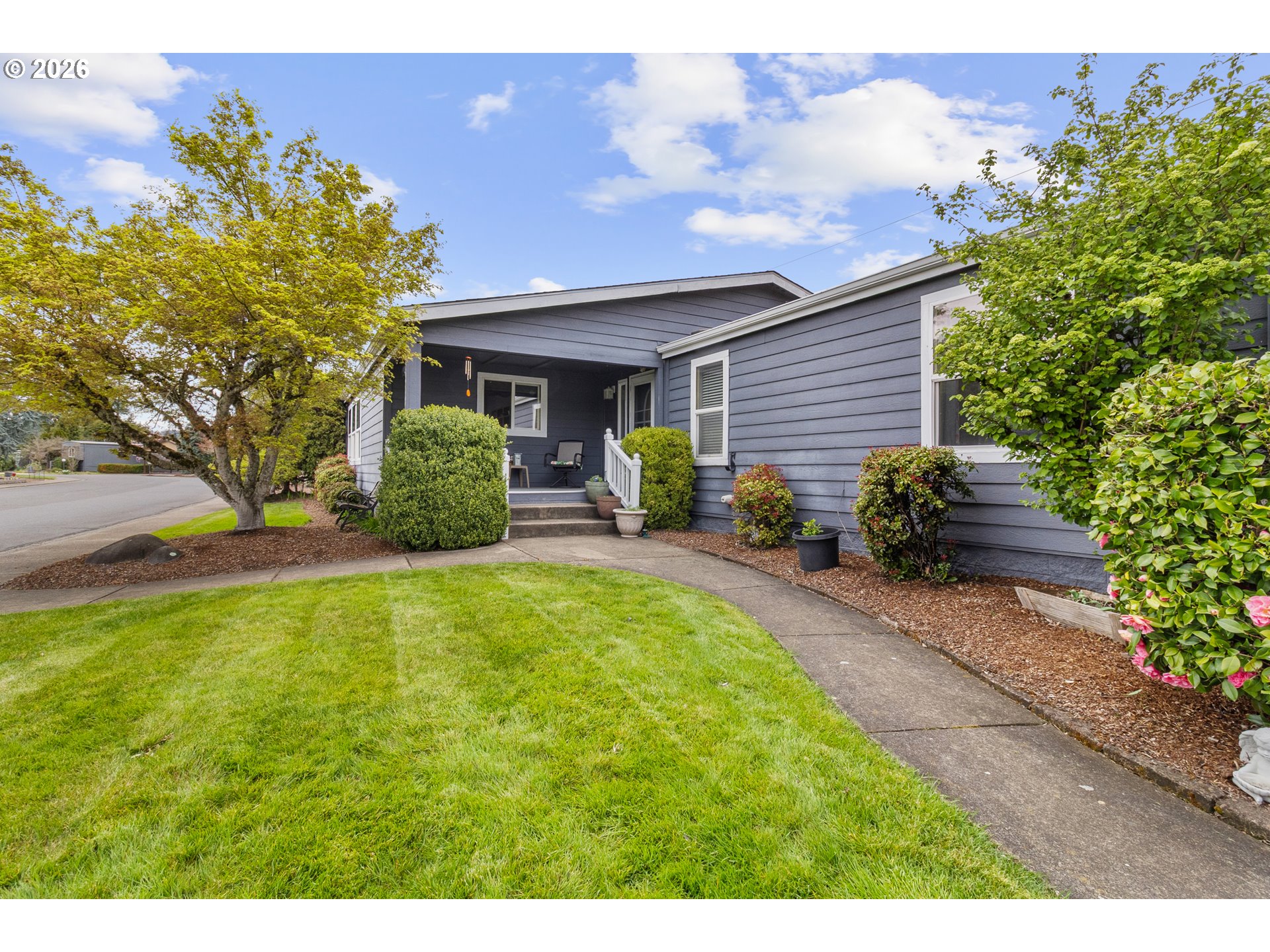 658 South 57th Street, Unit 14 Springfield, OR 97478 - Photo 3 of 31