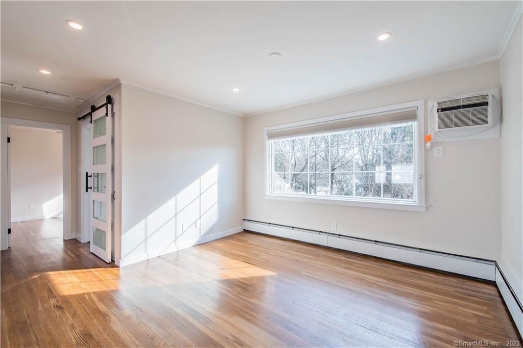 365 Woodbury Road Watertown, CT 06795 - Photo 6 of 29