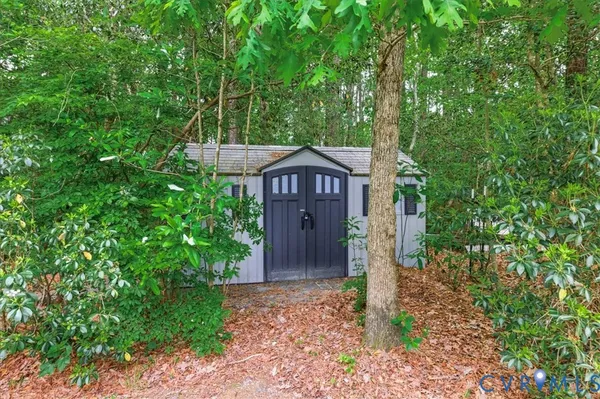 $450,000 | 6300 Oak Arbor Court, Chester, VA 23831