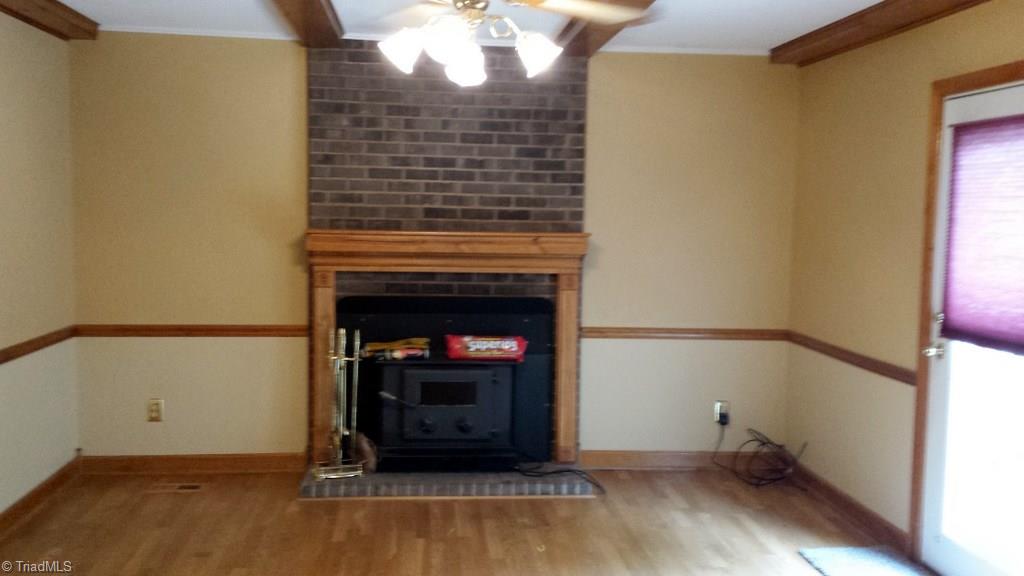 2 Roxby Court Greensboro, NC 27455 - Photo 3 of 4 Gallery Image 3