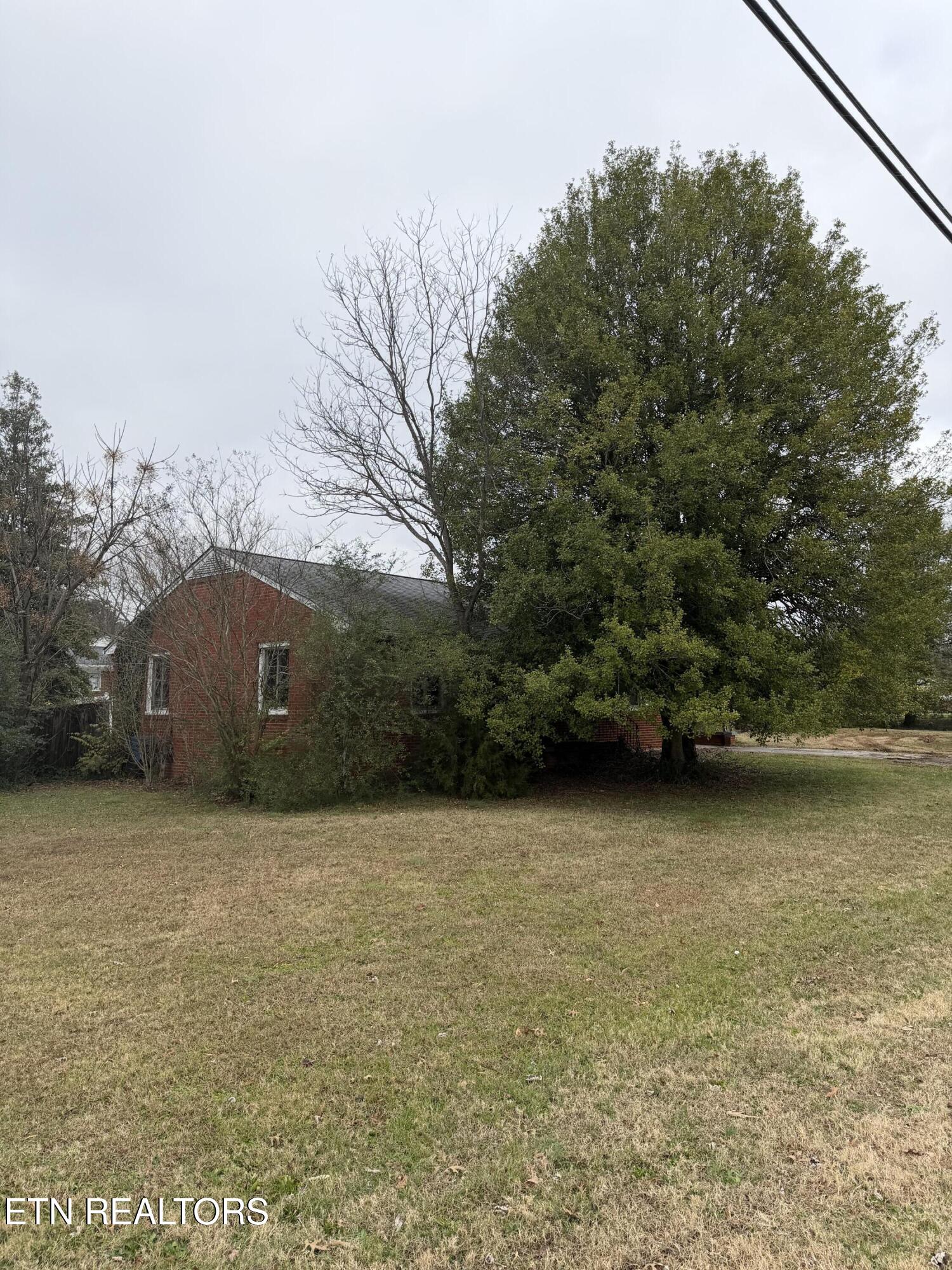 1337 McArthur Road Maryville, TN 37804 - Photo 2 of 15 IMG_9964