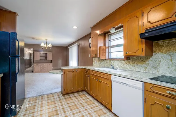 $2,000 | 509 South 8th Street, Merkel, TX 79536