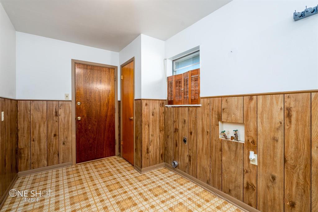 509 South 8th Street Merkel, TX 79536 - Photo 16 of 38