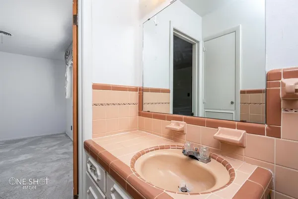 $2,000 | 509 South 8th Street, Merkel, TX 79536