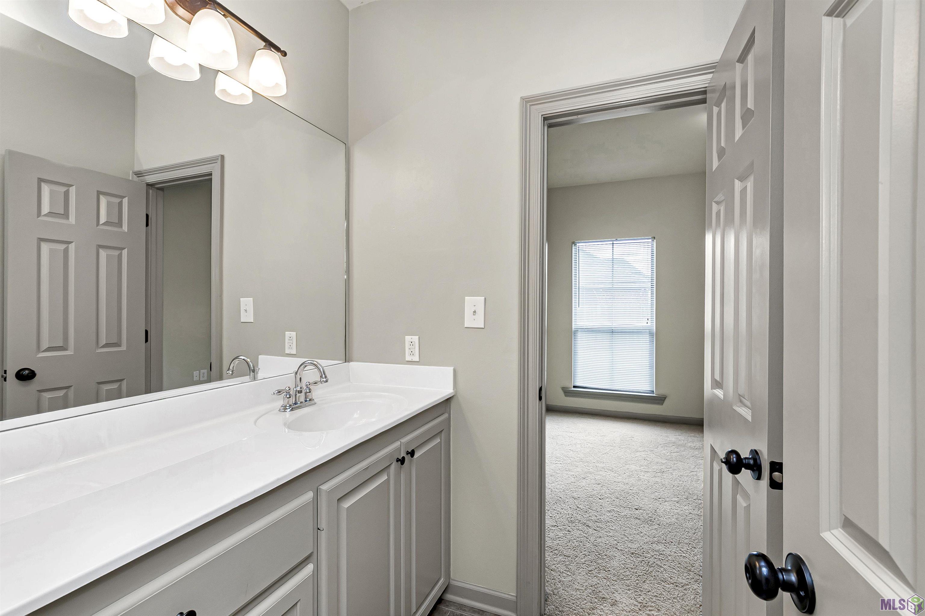 633 Fall Creek Drive Baton Rouge, LA 70810 - Photo 17 of 21